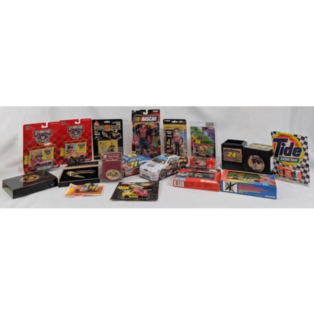 NASCAR Diecast Collectibles Lot- Jeff Gordon Dale Jarrett Tony Stewart 15+ Piece